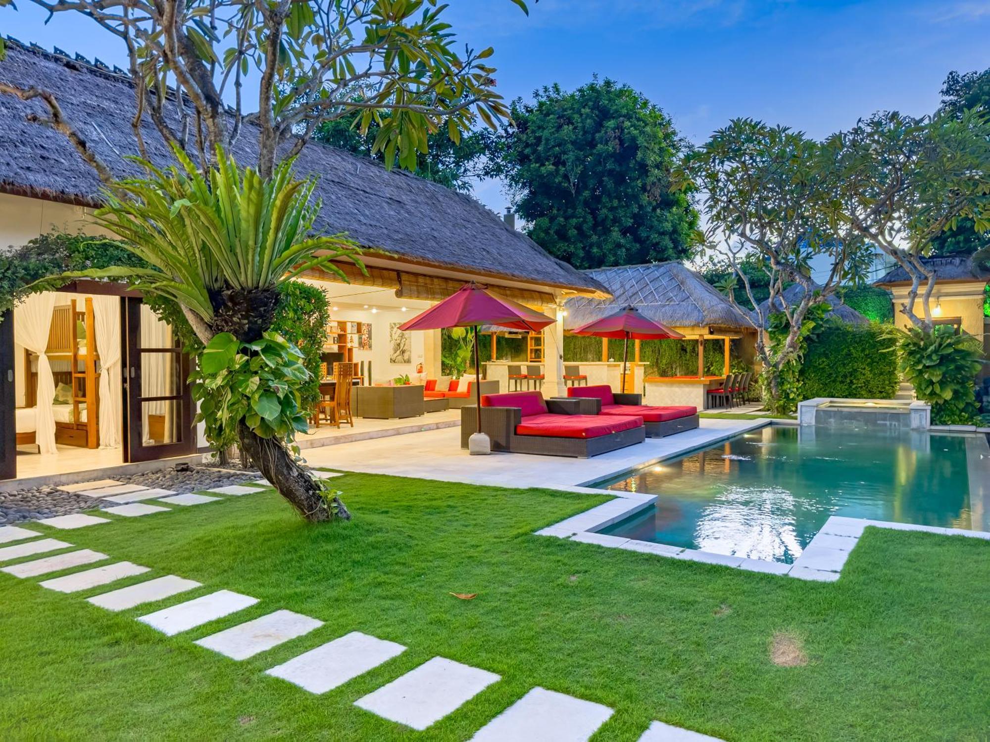Villa Bugis Seminyak Exterior photo