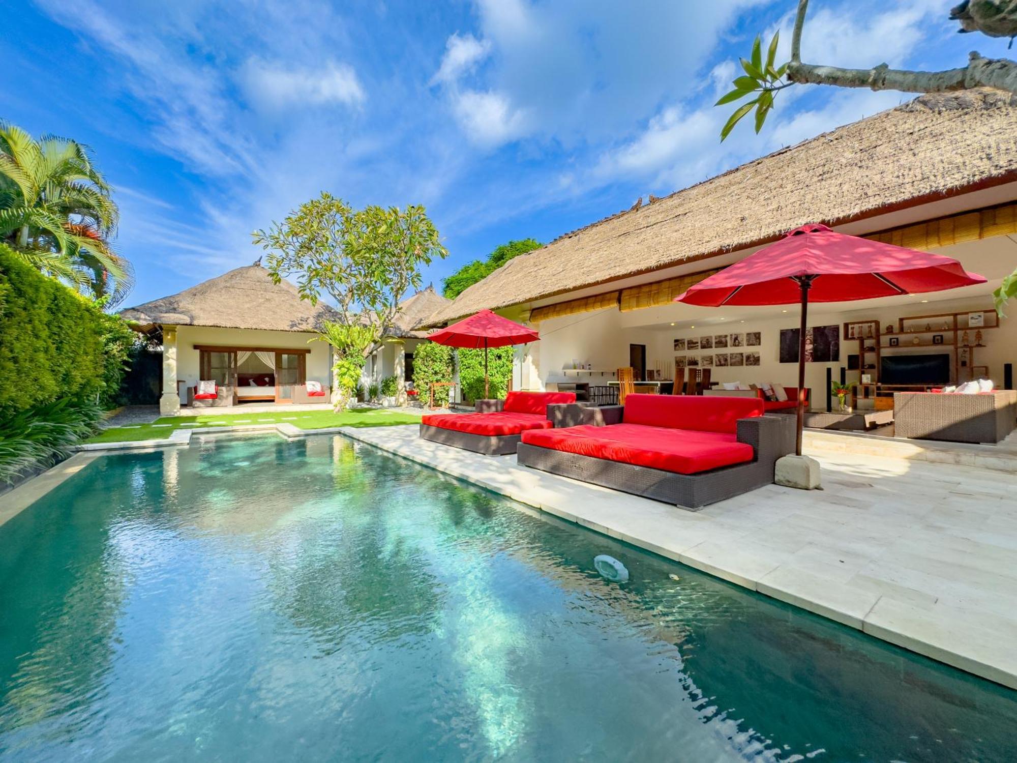 Villa Bugis Seminyak Room photo