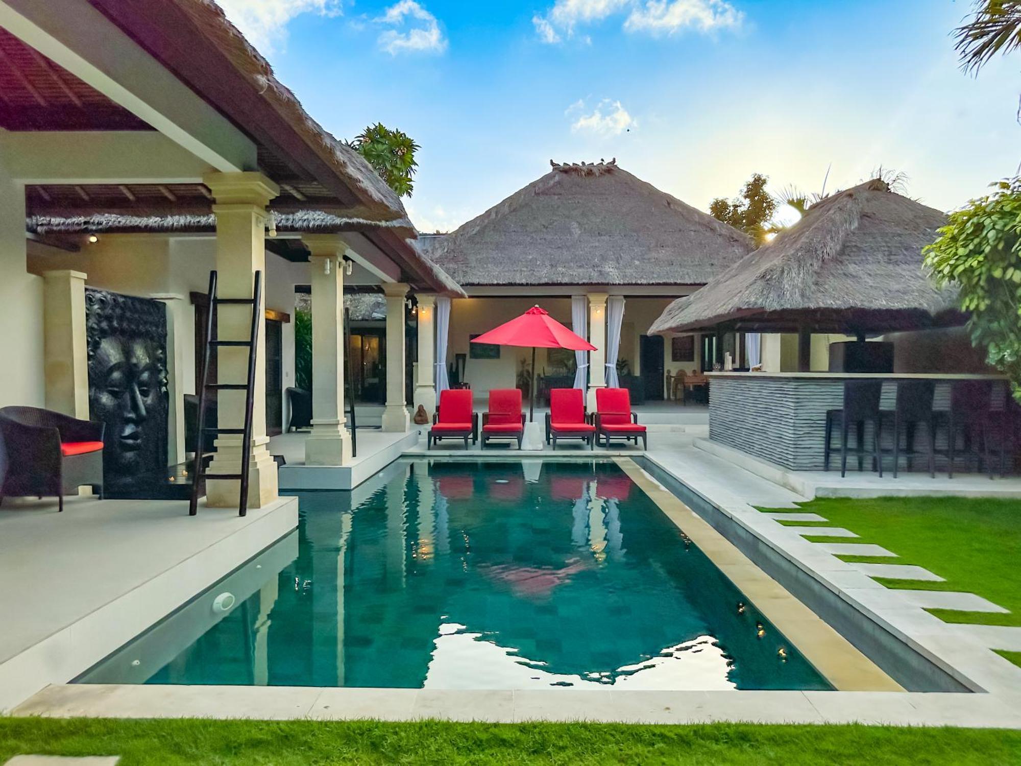 Villa Bugis Seminyak Exterior photo